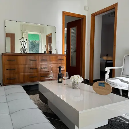 A Ca De Marino Apartman